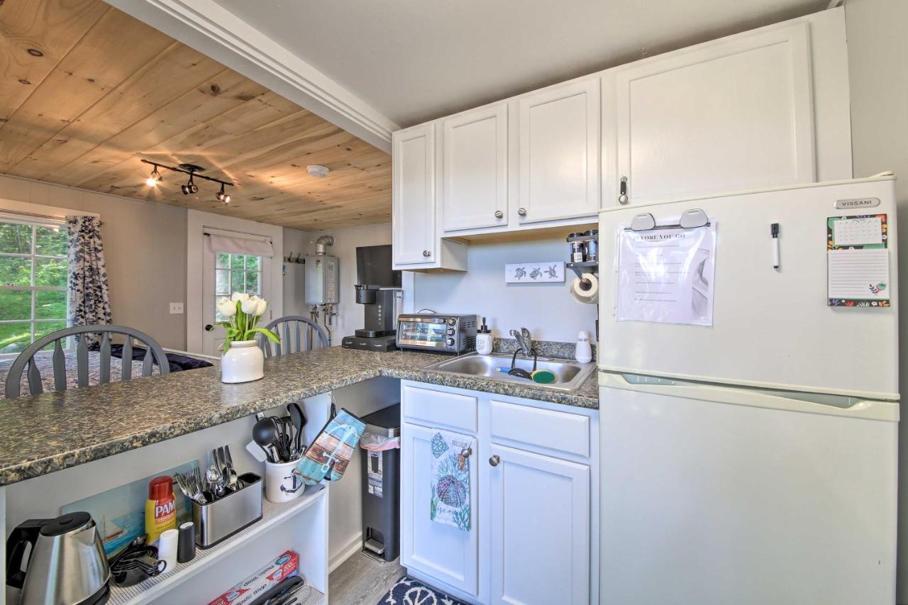 Lush Edgecomb Studio Cottage With Fire Table! Exterior photo
