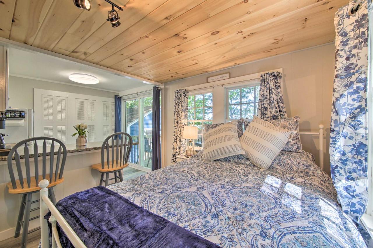 Lush Edgecomb Studio Cottage With Fire Table! Exterior photo