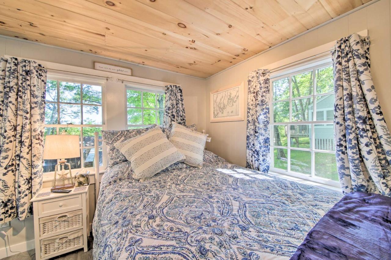 Lush Edgecomb Studio Cottage With Fire Table! Exterior photo